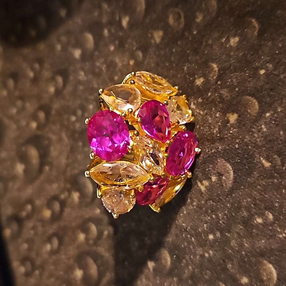 Statement Glass Stone Ring Durable Gold Tone Sett… - image 3